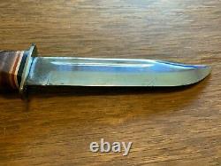 1960's USA Kabar 1207 Finger Groove Knife with Original Leather Sheath