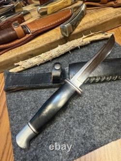 1965-1969 CaseXX 300 Apache Fixed Blade Hunting Knife Sheath Nice Condition USA