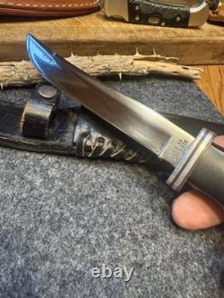1965-1969 CaseXX 300 Apache Fixed Blade Hunting Knife Sheath Nice Condition USA