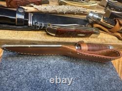 1965-1969 CaseXX 323-5 Fixed Blade Hunting Knife Original Sheath Nice Condition