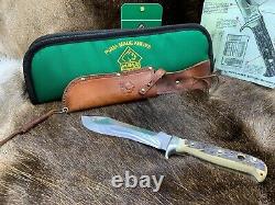 1967 Puma 6377 White Hunter Knife Stag Handles Leather Sheath Puma Pouch Mint A