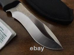 2009 Buck 495 Ergo Hunter Fixed Blade Knife Made In USA