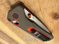 Benchmade Hunt Grizzly Ridge 15061 Knife CPM-S30V Orange & Grey Versaflex