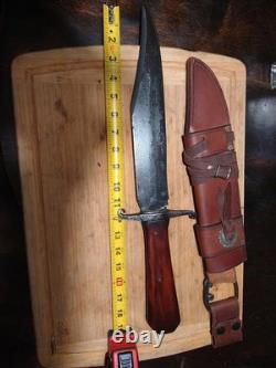 Bowie Knife Carbon Steel Full Tang Wood Handle with Custom Leather Sheath