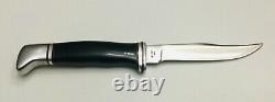 Buck 102 U. S. A. Woodsman 2 Liner Fixed Blade Knife -1967/1972 Double Stamp