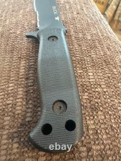 Buck 822 Sentry Tactical Fixed Blade Knife MOLLE Compatible Sheath U. S. A