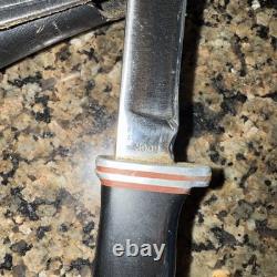 Buck Fixed Knife Inverted dual Line W / Original Sheath Excellent