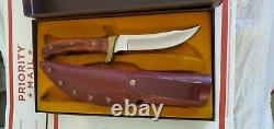 Buck Kalinga & Buck Akouna Knife With original Boxes/Sheaths Plus Colt CT6