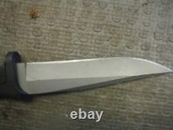 Buck hunting knife 650c marked pat pending very nice used condition. R239