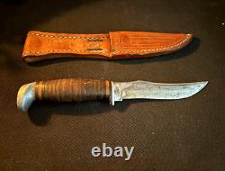 CASE XX USA 323-5 Fixed Blade Hunting Knife withoriginal Sheath