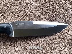 COLONIAL KNIFE Defiant CE 400 MADE IN USA