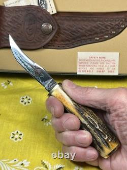 Case XX 523-3 1/4 SS Fixed Blade Hunting Knife Pheasant Etch Stag Grip, Sheath