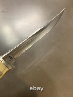Case XX USA M5f Ssp Blue Scroll M5f Fixed Blade Hunting Knife