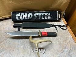 Cold Steel U. S. A. Trail Master Carbon V Hunting & Fighting Bowie Knife