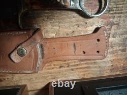 Colt Bone Handle Bowie Knife With Leather Sheath Model Ct-846