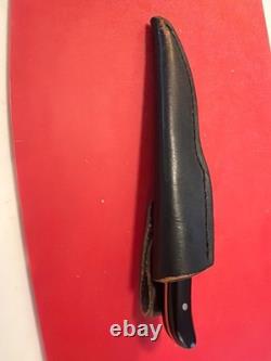 Discontinued Vintage American Made Buck 107