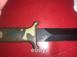 GERBER GUARDIAN II 2 Camo Fixed Blade Knife Dagger Vtg Buy Now