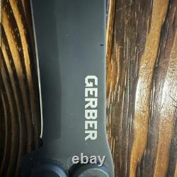 Gerber 42 Hunting Knife 4in Straight Edge Stainless Blade Black with Sheath