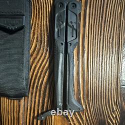 Gerber 42 Hunting Knife 4in Straight Edge Stainless Blade Black with Sheath