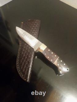 Higgins Custom Knives-JH (Co) One-Off Hunter withIronwood & Horn Scales. High-End