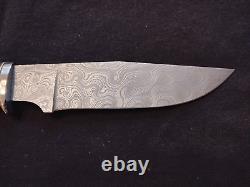 Incredible Jennings custom made hunting knife. Crown Stag. Raindrop Damascus