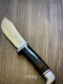 Pre Date Code Buck #104 Twin Knife Set with102 & 103 Fixed Blades, Leather Sheath