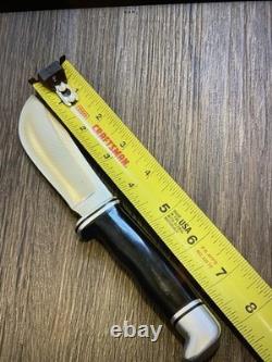 Pre Date Code Buck #104 Twin Knife Set with102 & 103 Fixed Blades, Leather Sheath