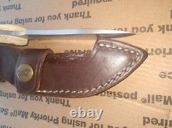 RARE BROWNING mod 257 hunting knife made in Italy with sheath