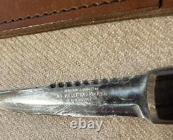 RARE Vintage A/S HELLE FABRIKKER 18/8+ HIGH CARBON EDGE HUNTING KNIFE & SHEATH