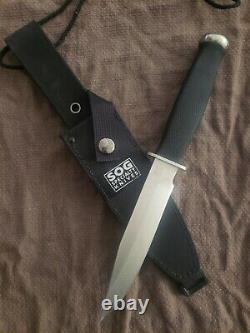 Rare SOG Government Knife Razor Sharp Mint Never Used Made in Seki, Japan