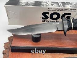 SOG Knives Tech Bowie S10B-Fixed Blade knife withsheath NOS-72.25