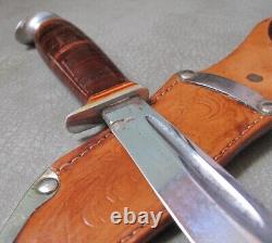 Scandinavian Finland Hunting Knife withSheath, 1950's