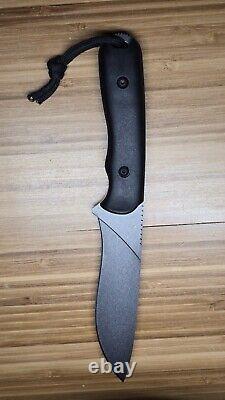 Schrade SCHF42 and SCHF42D Fixed Blade Knifes