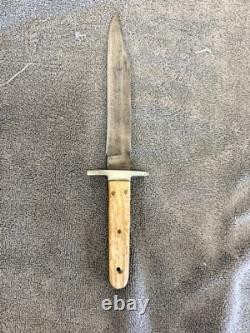 Slater Brothers Bee Hive Sheffield Large Bowie Knife Bone Handel