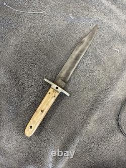 Slater Brothers Bee Hive Sheffield Large Bowie Knife Bone Handel