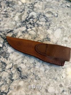 Smith & Wesson Fixed Blade Knife Model 159 SKINNER Hunting Knife Clean