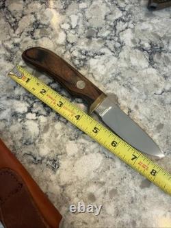 Smith & Wesson Fixed Blade Knife Model 159 SKINNER Hunting Knife Clean