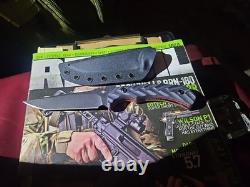 Tactical tanto fixed blade knife