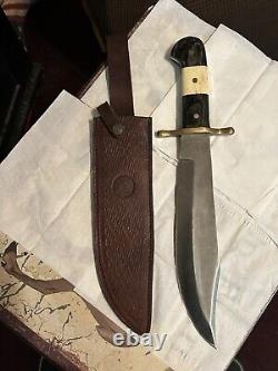 Timber rattler bowie knife