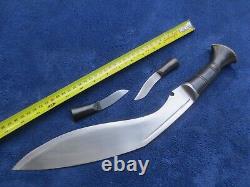 Very Nice Vintage Original Nepalese Gurkha Kukri Knife Dagger Set And Sheath