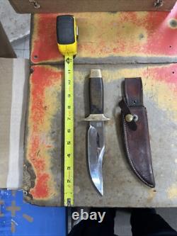 Vintage 1974 Smith & Wesson Bowie Knife & Leather Sheath