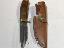 Vintage BUCK KNIVES 192 USA Fixed Blade Knife Vanguard Hunting with Leather Sheath