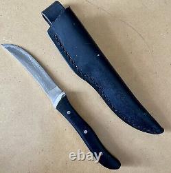 Vintage Buck 107 Knife with Sheath. Pre-Date