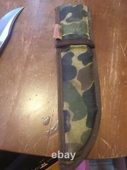 Vintage Buck 619 Fixed Blade Hunting Knife American made