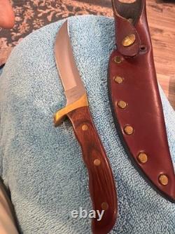 Vintage Buck Akonua USA Fixed Blade Knife with Buck Sheath