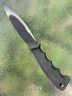 Vintage Cold Steel Carbon V Knives LOT