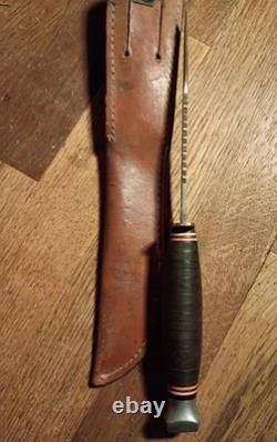 Vintage Ka Bar 1207 USA Fighting Knife Fixed Blade Sawback/ Leather Sheath Read