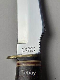 Vintage Kabar 1237 USA Hunting Knife With Leather Sheath Excellent