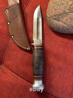 Vintage Olcut Union Cut. Co. Olean NY. Stacked Leather Knife with Sheath