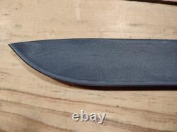 Vintage Ontario Knife Co. RAT-7 fixed blade knife NOS 1st release